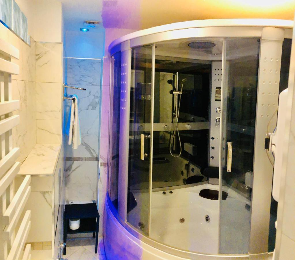 parisa suite Rom Exteriör bild