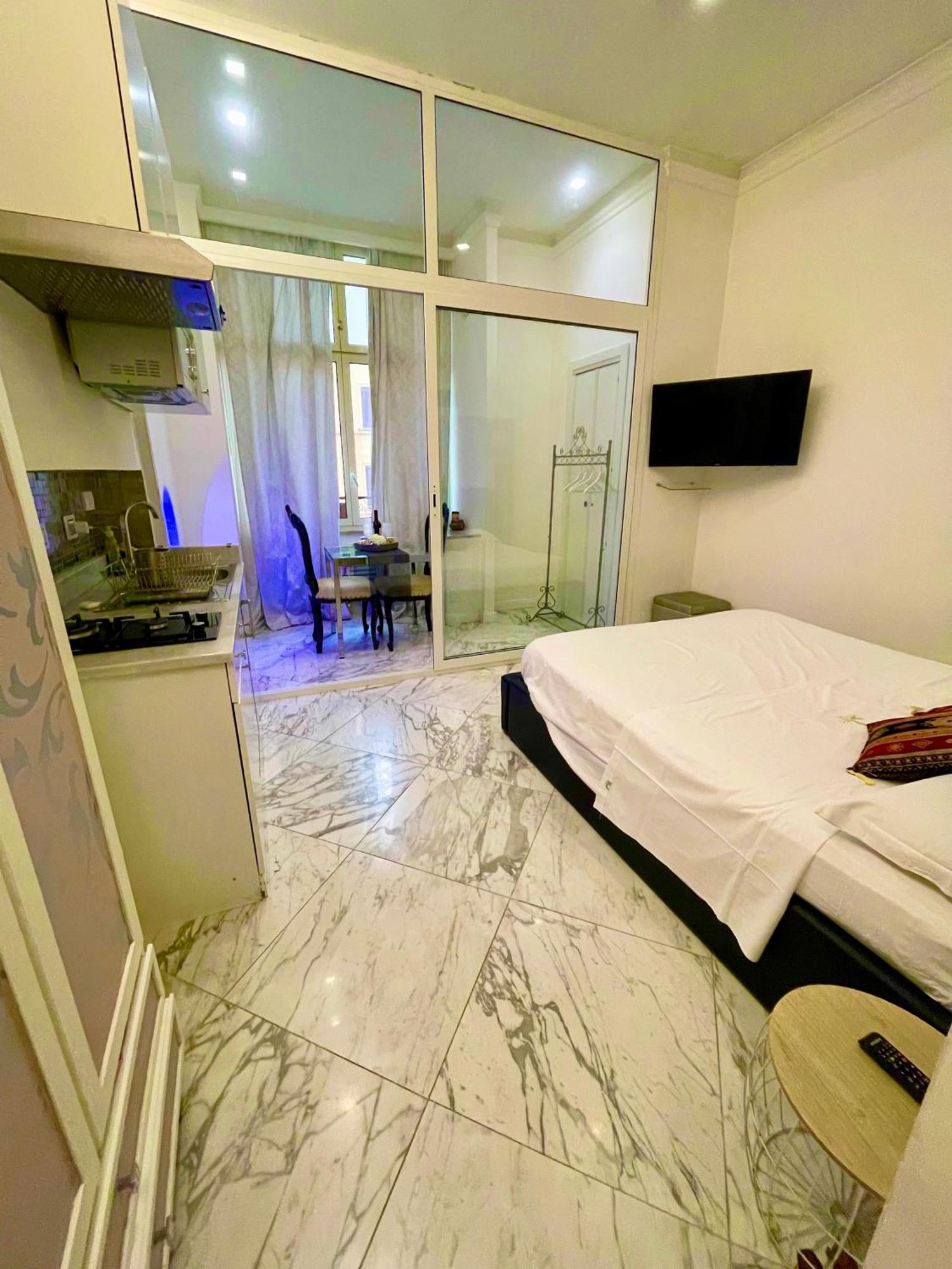 parisa suite Rom Exteriör bild